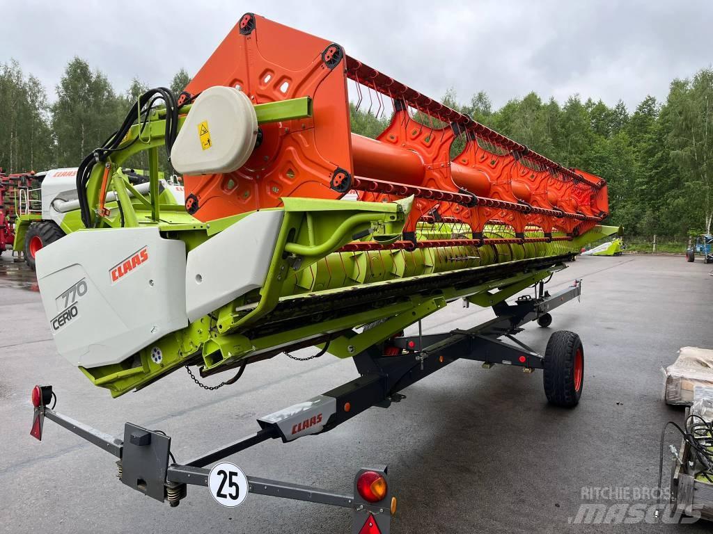 CLAAS CERIO 770 Combine harvester heads