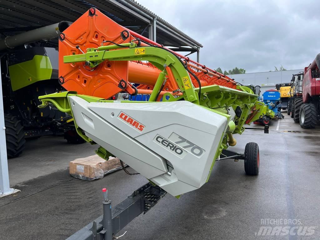 CLAAS CERIO 770 Combine harvester heads