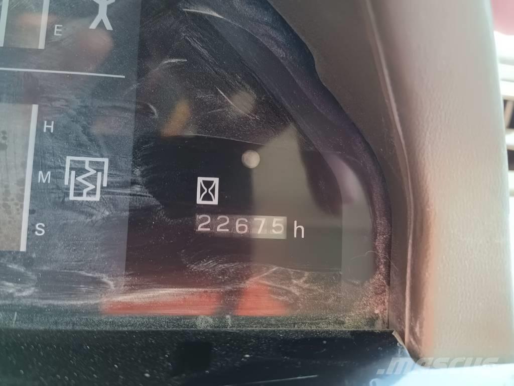 Komatsu HD 605-5 Rigid dump trucks