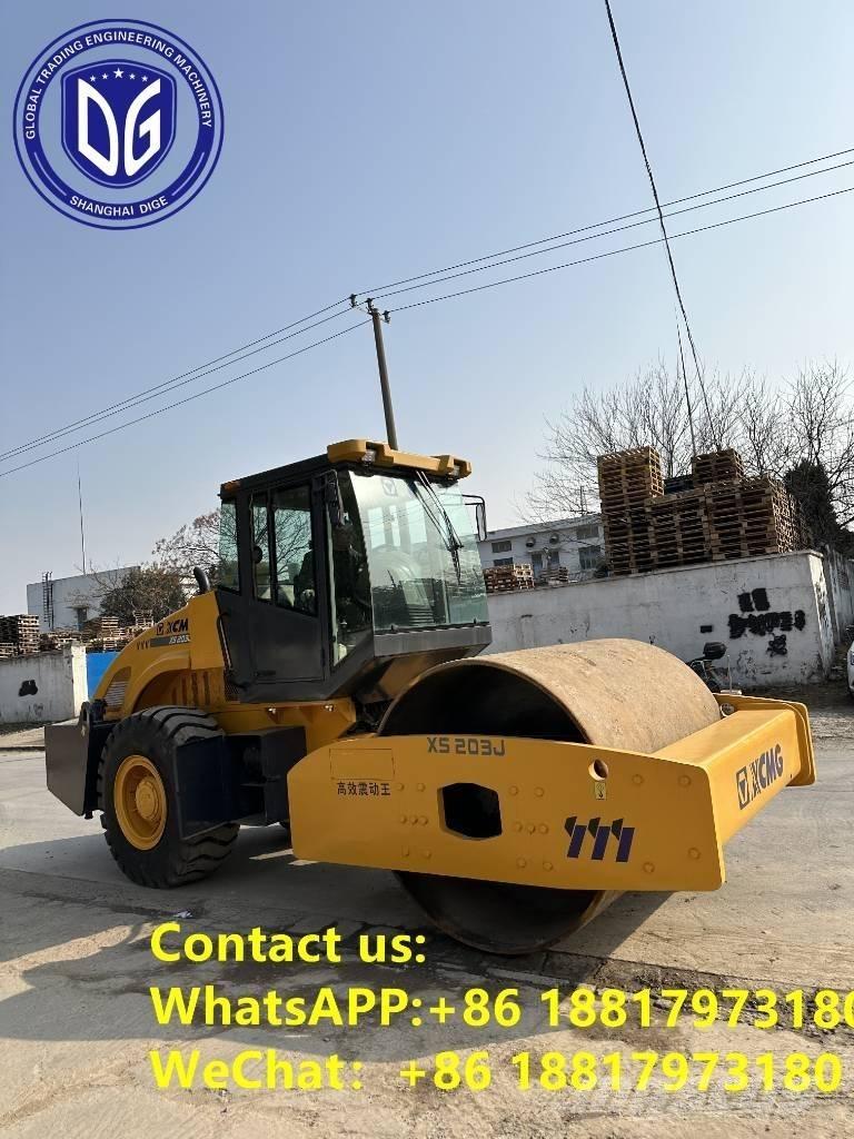 XCMG XS 203 J Single drum rollers