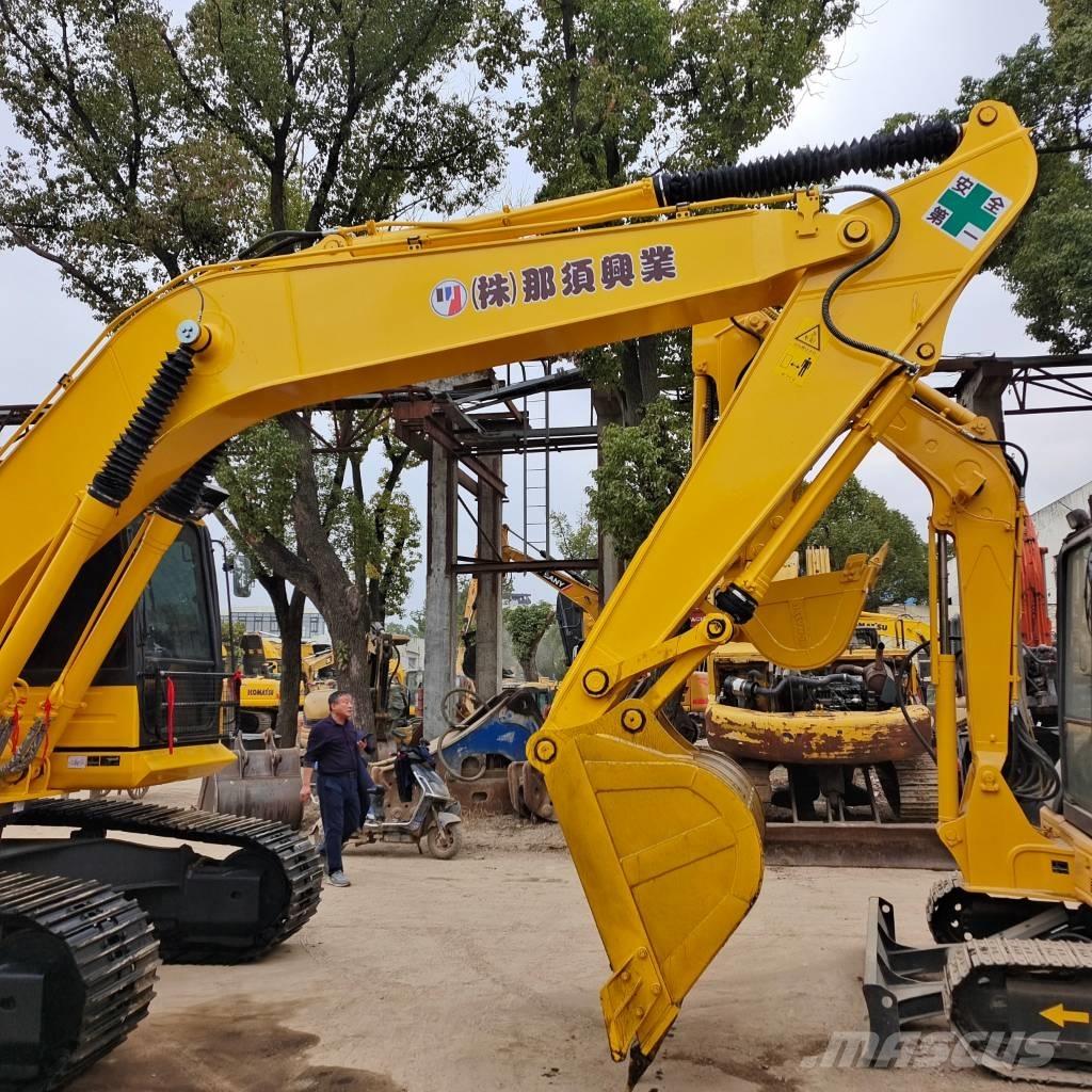 Komatsu PC 200-7 Crawler excavators