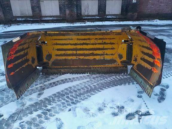  4600 Wheel loaders