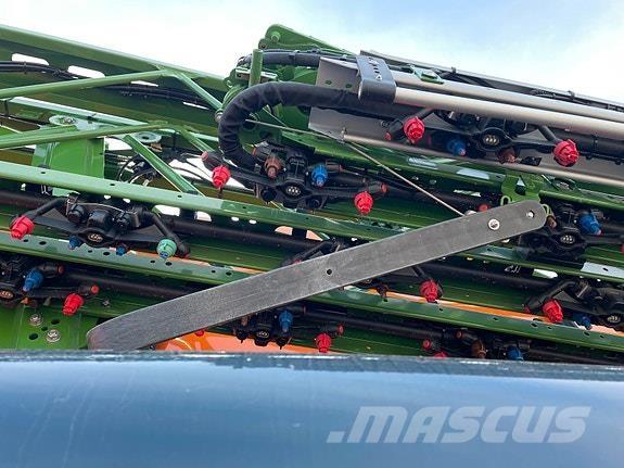 Amazone UX11201 Self-propelled sprayers