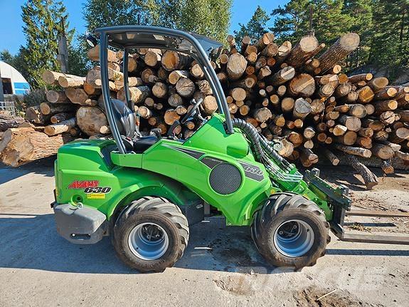 Avant 630 Farm machinery