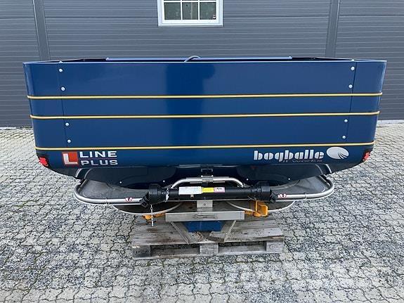 Bogballe L20W plus. Mineral spreaders