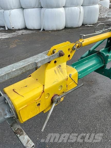  Brand B55-55 Manure spreaders