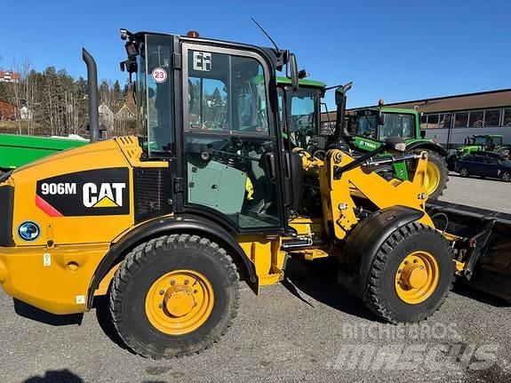 CAT 906M Other groundscare machines