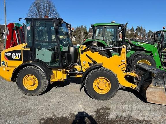 CAT 906M Other groundscare machines