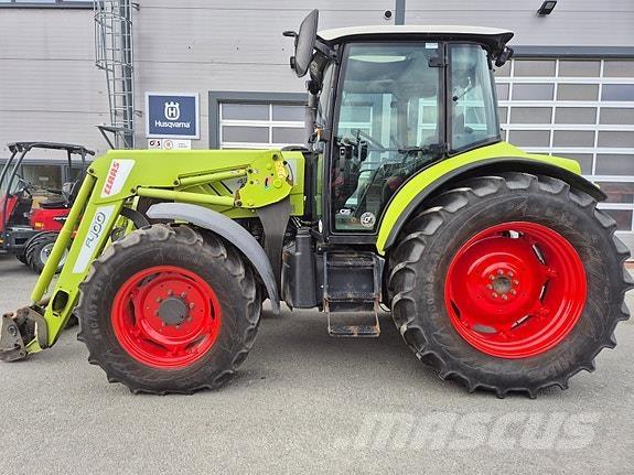 CLAAS 8690 Tractors