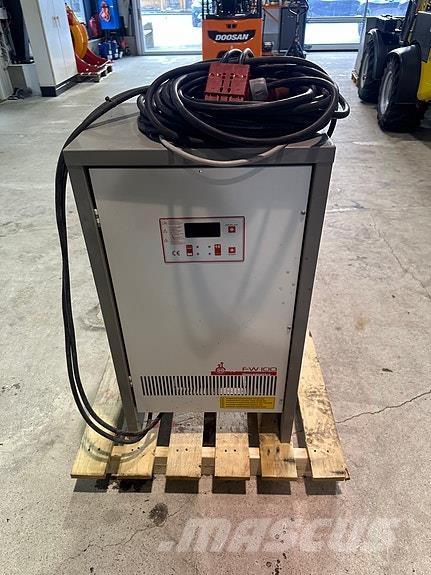 Doosan B15R-5 Diesel trucks