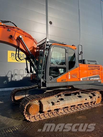 Doosan DX235LC-5 Crawler excavators