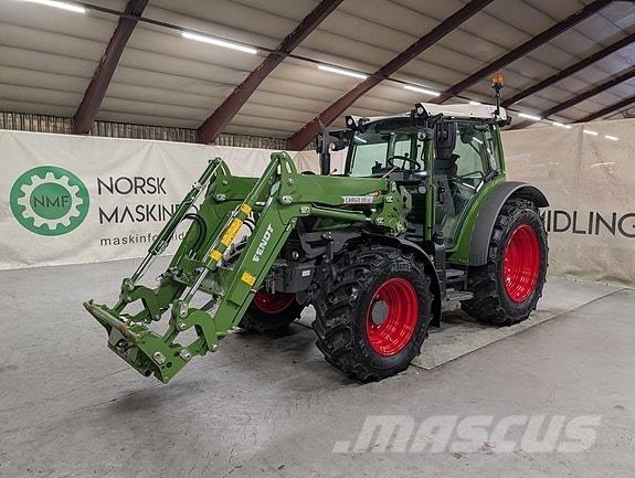 Fendt 211 Vario Tractors