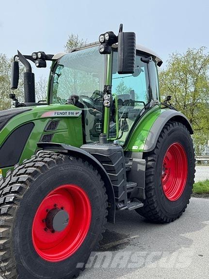 Fendt 516 S4 Tractors