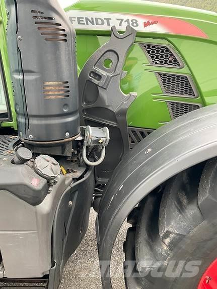 Fendt 718 Tractors