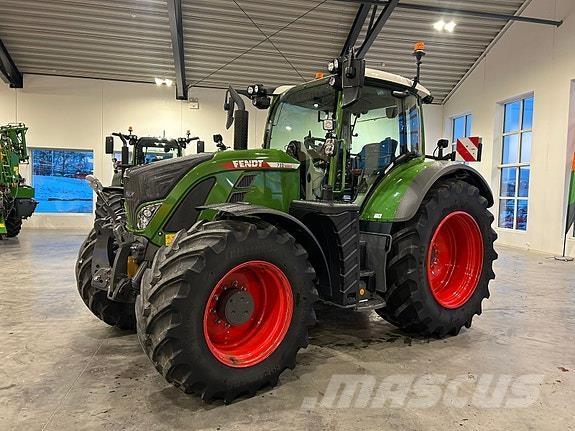 Fendt 722 VARIO Tractors