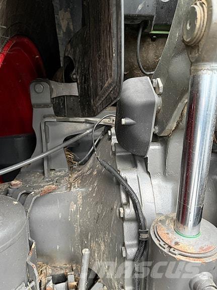 Fendt 724S4 Tractors