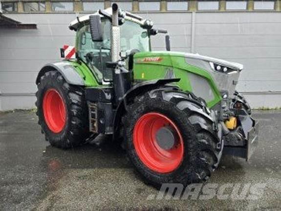 Fendt 942 VARIO Tractors