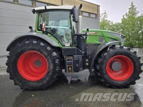 Fendt 942 VARIO Tractors