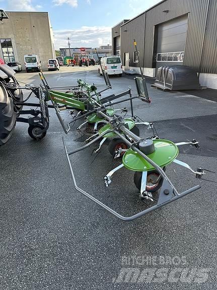 Fendt Lotus 770 Windrowers