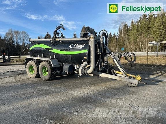 Fliegl vfw12000 Mineral spreaders