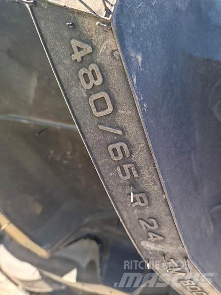 John Deere  Tractors