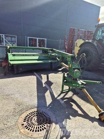 John Deere 1365 Mowers
