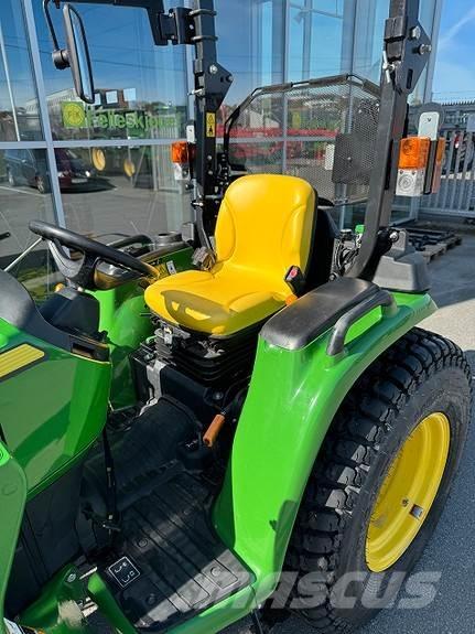 John Deere 3038E Tractors