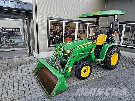 John Deere 3038E Tractors
