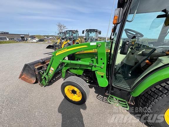 John Deere 3720 Tractors