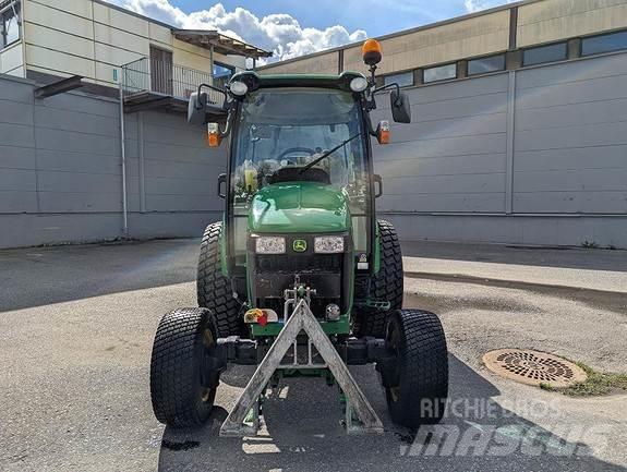 John Deere 4720 Tractors