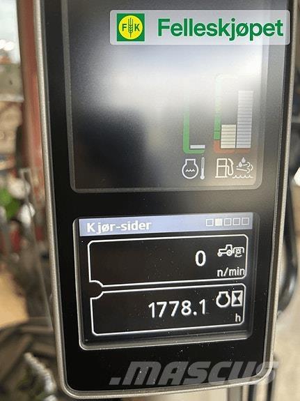 John Deere 6155M Tractors