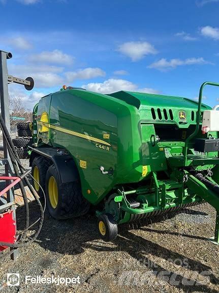 John Deere c441r Round balers