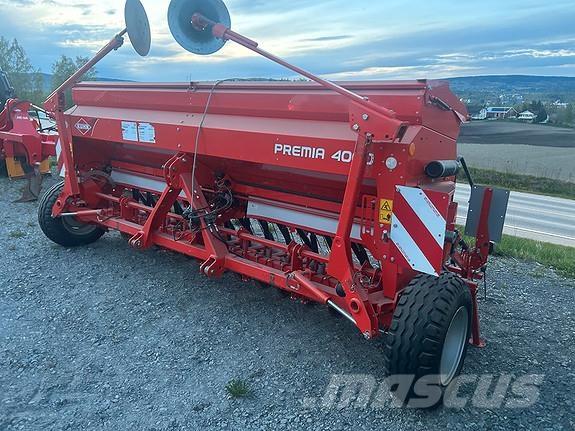 Kuhn Premia 4000 Mineral spreaders