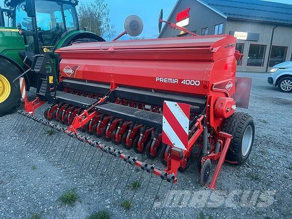 Kuhn Premia 4000 Mineral spreaders