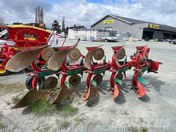 Kverneland ES80 Ploughs