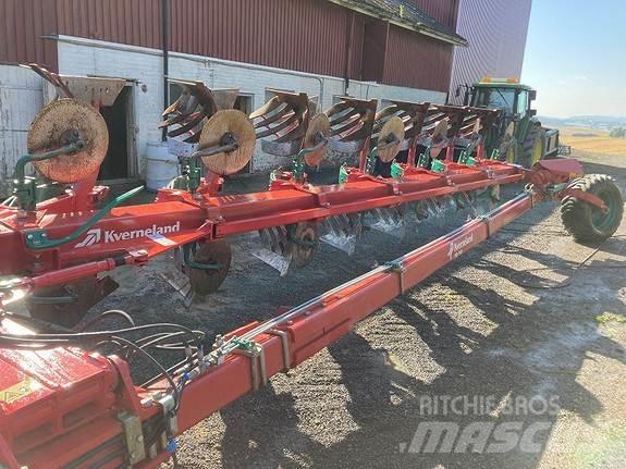 Kverneland PB-100 Reversible ploughs