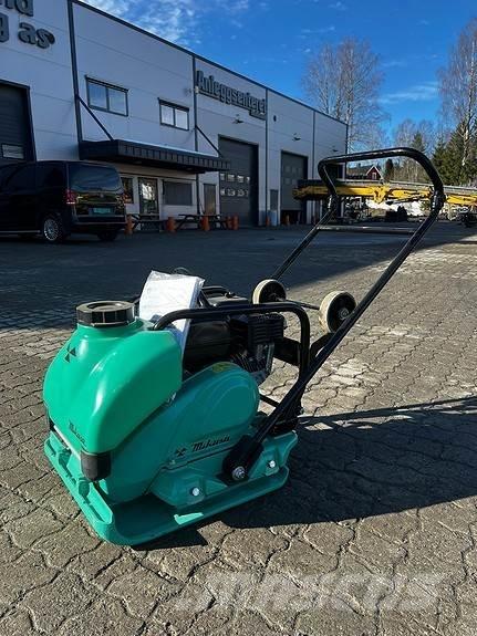 Mikasa MVC-T90 Farm machinery