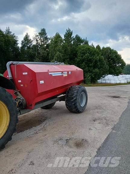 Moi GB-8 Mineral spreaders