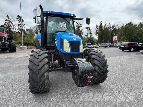 New Holland TS135A Tractors