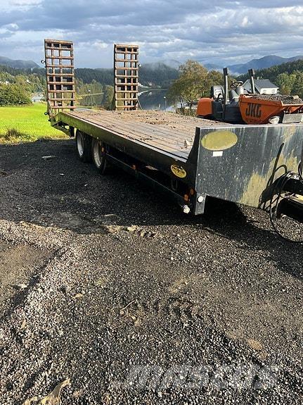  Predator boost 2 Multi-purpose Trailers