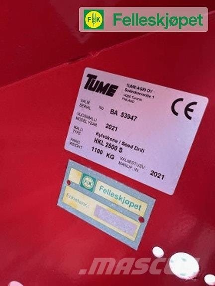 Tume HKL 2500S Manure spreaders