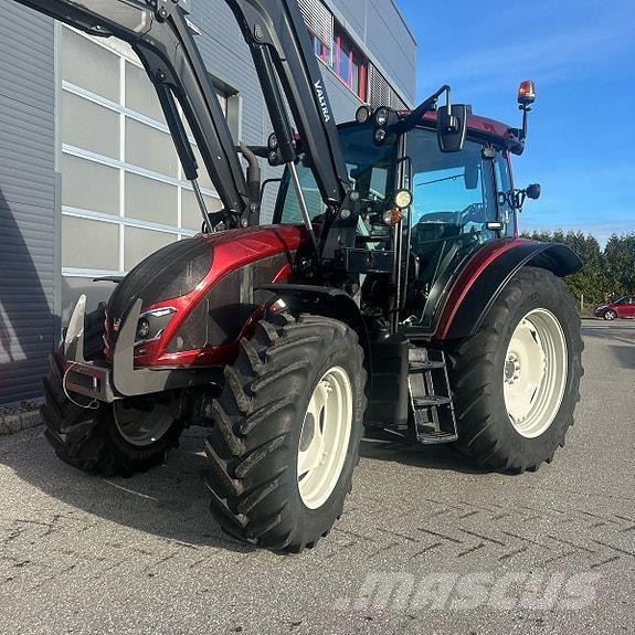 Valtra A115 Tractors