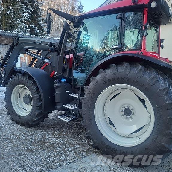 Valtra G 125 Aktiv Tractors
