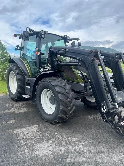 Valtra G115A Tractors
