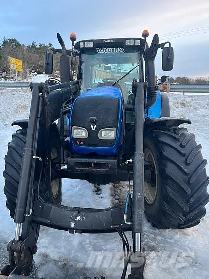 Valtra N-142 D Tractors