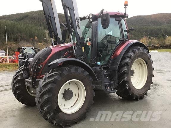 Valtra N154D Tractors
