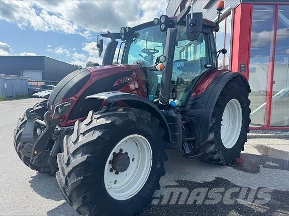 Valtra N174D Tractors