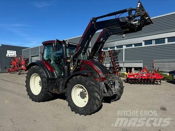 Valtra N174V Tractors