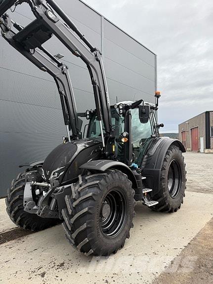 Valtra N175D Tractors