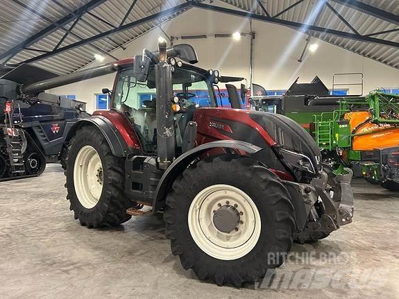 Valtra T234 Tractors